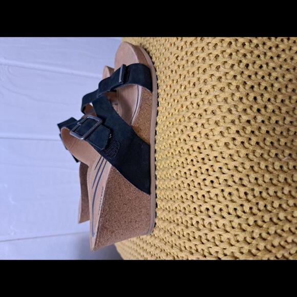 AERTREX WOMENS KIMMY WEDGE SANDLE - Picture 2 of 4
